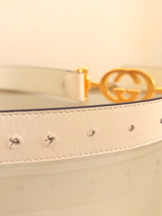 Gucci Signature White Leather Belt (Interlocking G Buckle, Gold-tone) main image 5
